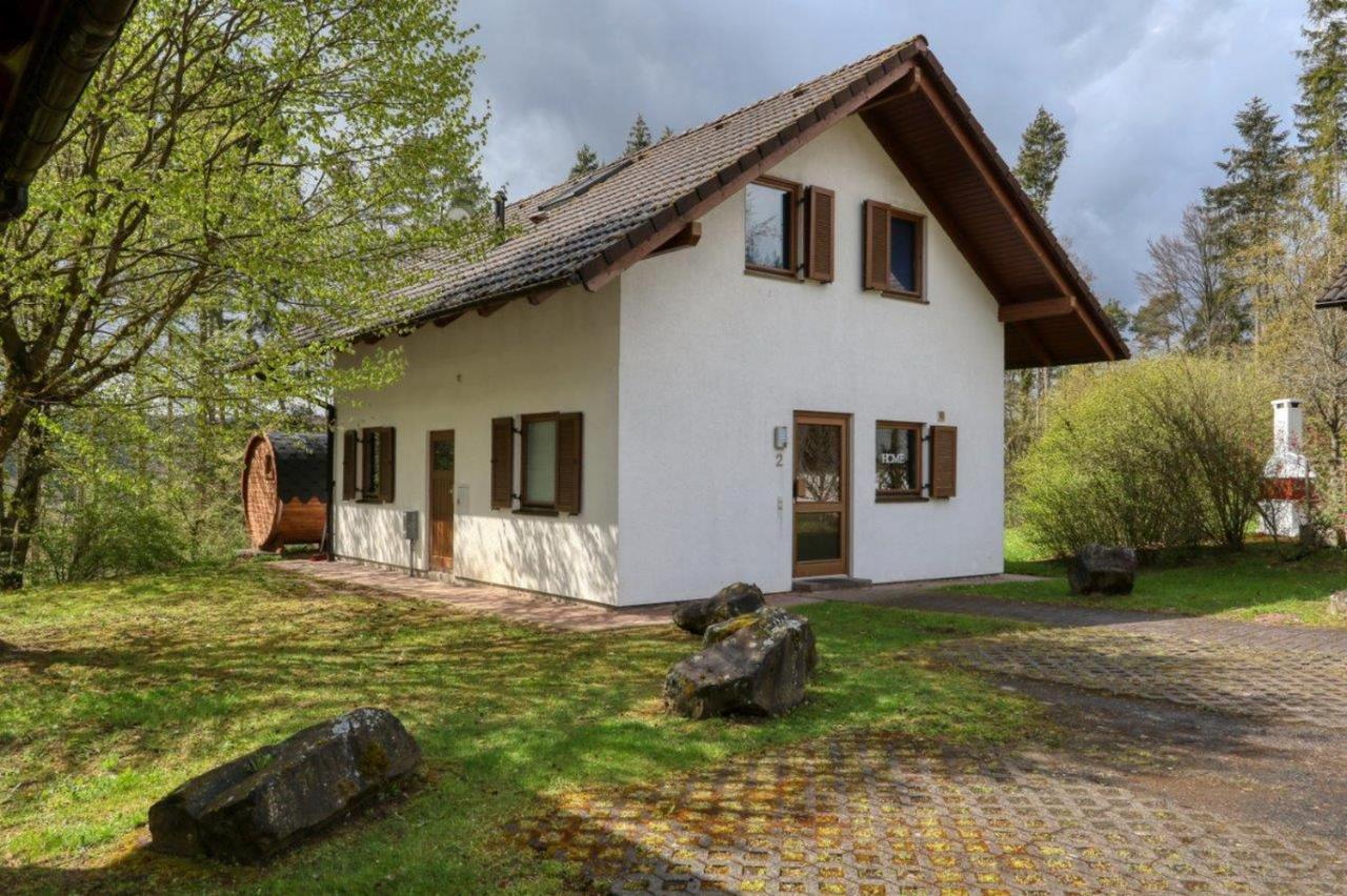 Seepark Kirchheim Ferienhaus Bei Zeta Mit Sauna Exterior foto